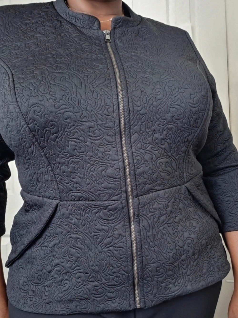 Isaac Mizrahi Black Peplum Paisley Quilted Zip-Front Top